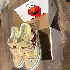 Old skool v vans sesame street sneakers sz 9 toddler